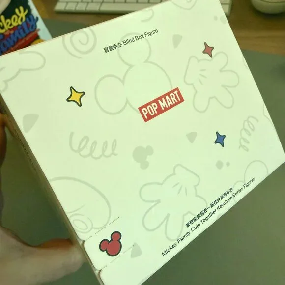 DONALD - POP MART x Mickey Family Cute Together Keychain Series Keychain Plush - Picture 7 of 8